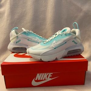 Size 7 Air Max 2090